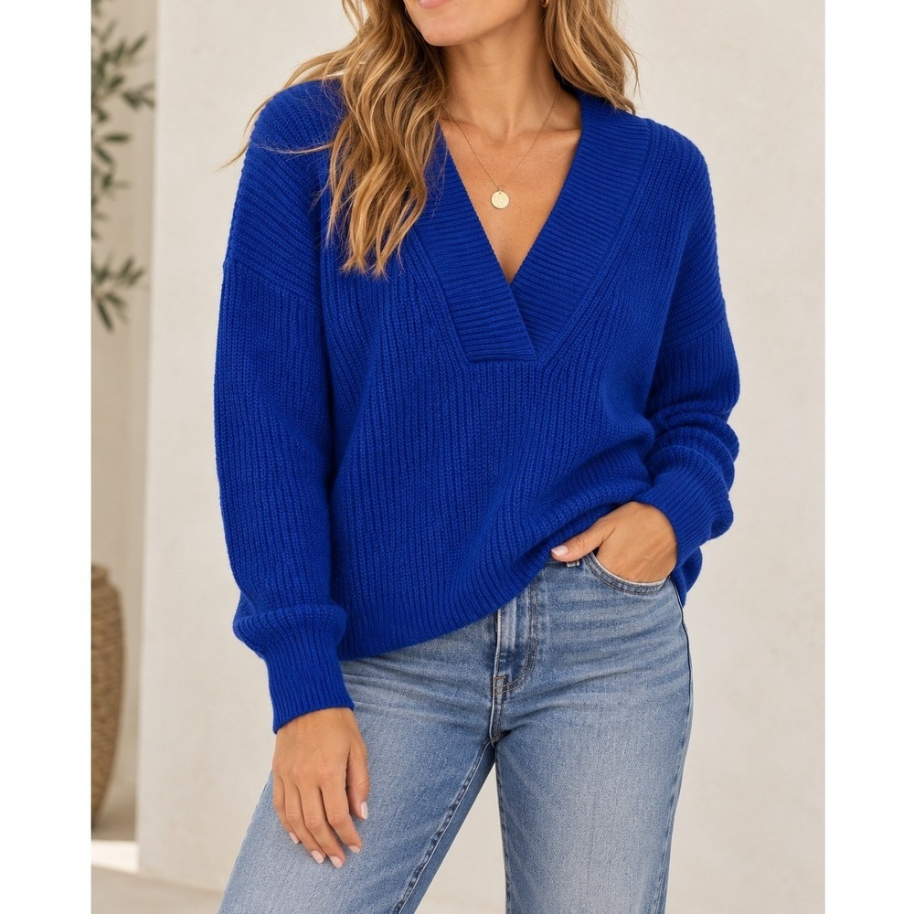 Evereve Women's Royal Blue Ribbed V-Neck Pullover Sweater Oversized Knit- S